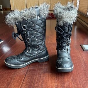 Sorel | Tofino waterproof Black winter boots. size 7.5 women’s